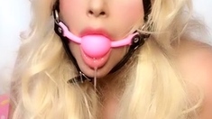 Piss fetish WAM gal solo toys