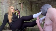 Mistress Scarlett Morgan - White Sock Worship