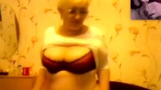 Mature lady webcam